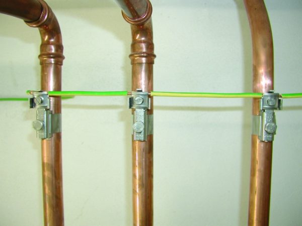 Mise à la terre du système de ventilation: règles et subtilités du dispositif de circuit de protection