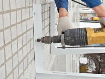 Comment bien installer un climatiseur sur un mur porteur : règles + séquence technologique