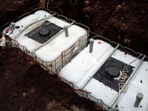 Comment faire une fosse septique à partir d'eurocubes de vos propres mains - instructions détaillées d'installation de photos