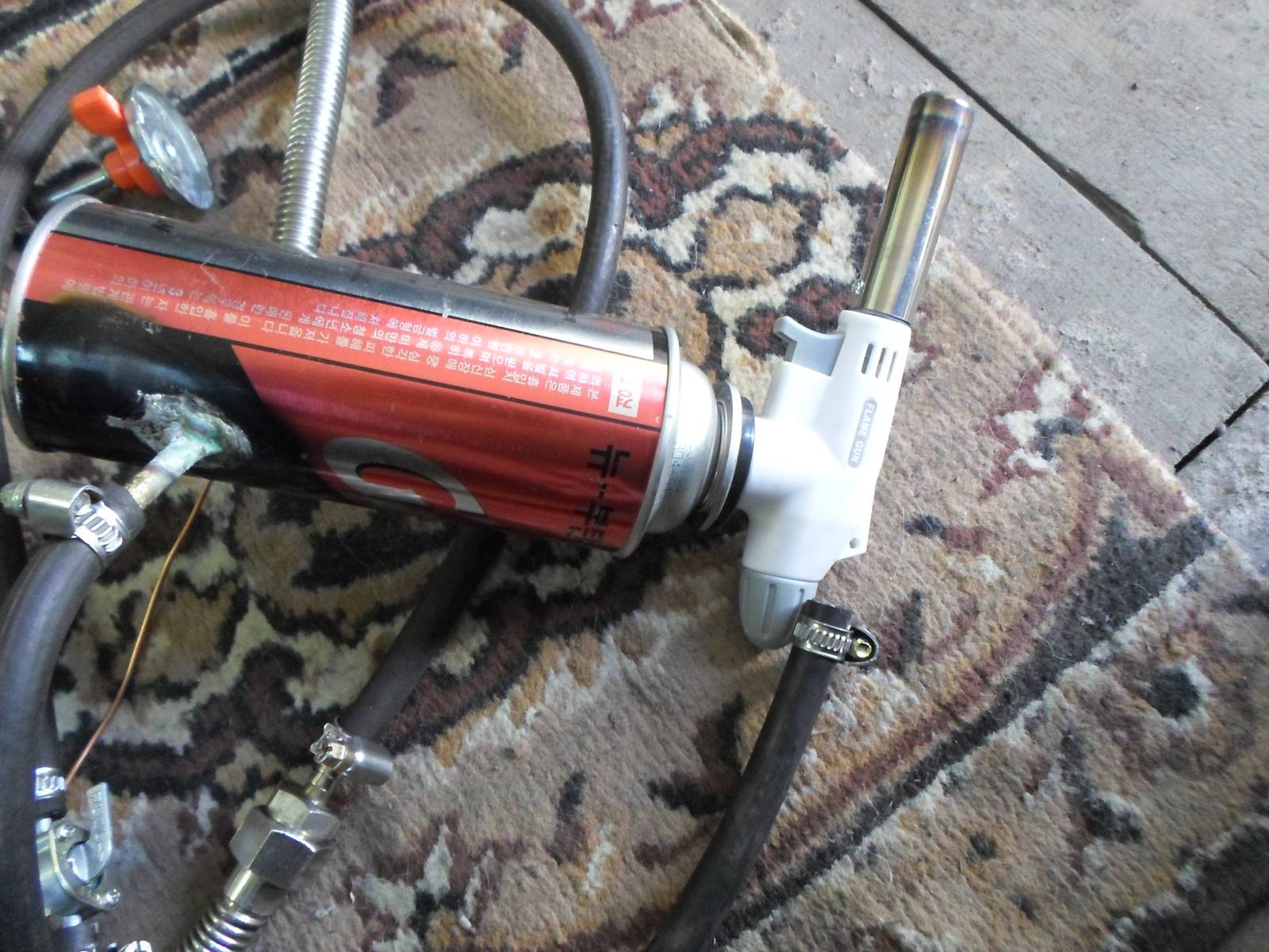 Comment fabriquer un réfrigérateur au gaz propane de vos propres mains - point j