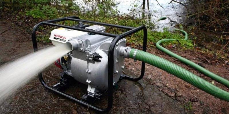 Choisir la meilleure pompe submersible pour pomper l'eau sale
