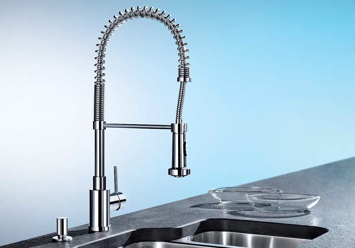 Robinet de cuisine : choisissez le bon modèle par conception, variété de formes et de tailles, matériau de fabrication