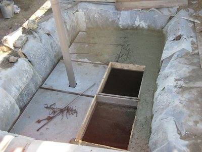 Fosse septique en béton monolithique à faire soi-même: schémas et règles d'aménagement d'une fosse septique en béton