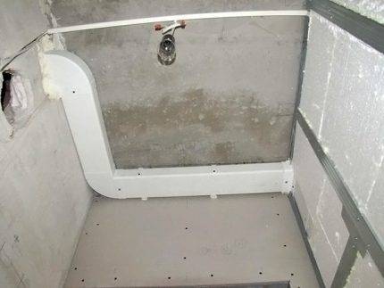 Installer un ventilateur d'extraction à faire soi-même dans la salle de bain