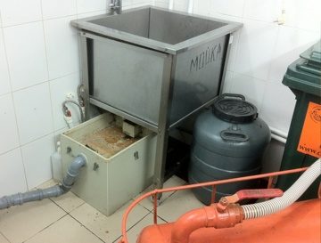 Nettoyage du bac à graisse : méthodes et outils