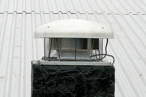 Caractéristiques de l'installation de ventilateurs d'extraction de fumée sur les toits. Configuration requise