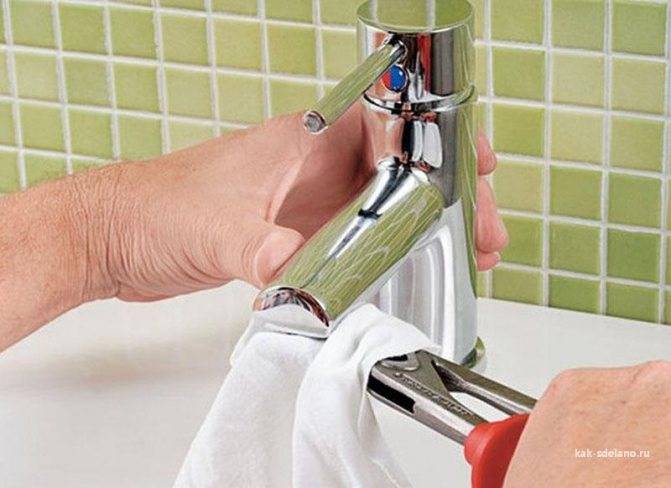 Classement des 7 meilleurs robinets de cuisine : lequel choisir, caractéristiques, avis, prix