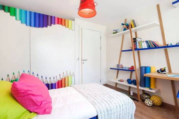 Une sélection d'astuces pour ajouter de l'espace dans une petite chambre