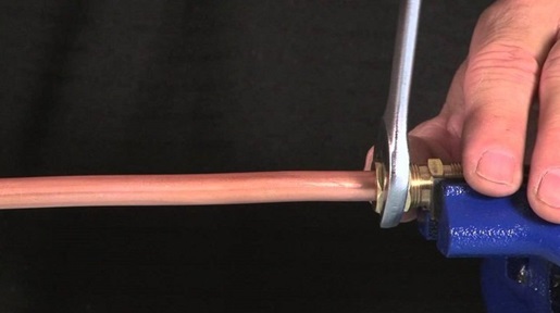 Souder des tuyaux en cuivre - un aperçu des erreurs courantes et de la bonne technologie de travail