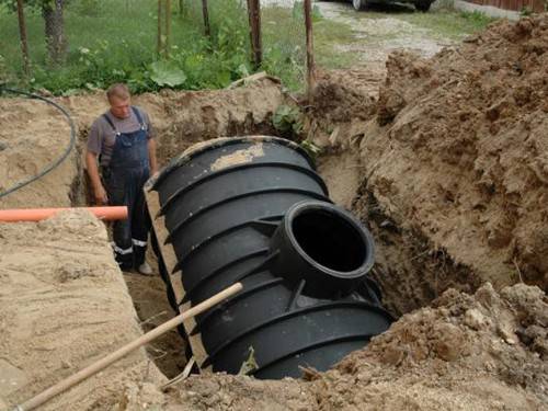 Cesspool d'un baril: une classe de maître étape par étape sur l'arrangement