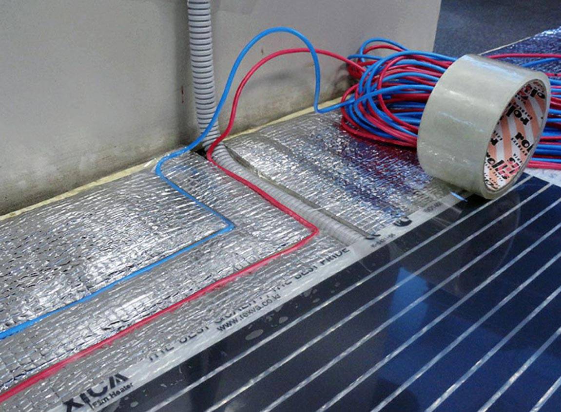 Installation de chauffage au sol infrarouge à faire soi-même