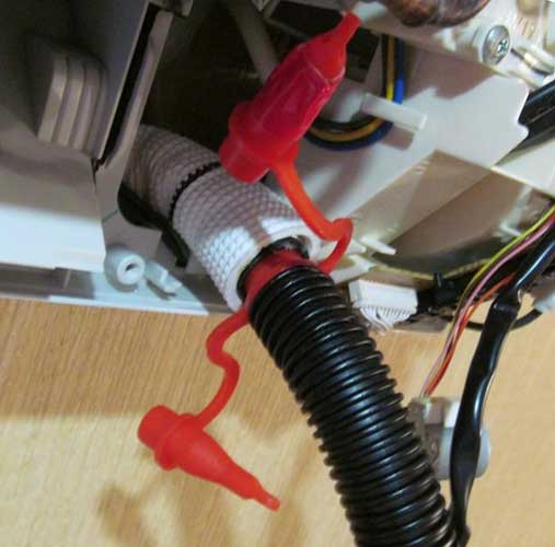 Comment nettoyer la ventilation de l'appartement de vos propres mains: outils et flux de travail appropriés