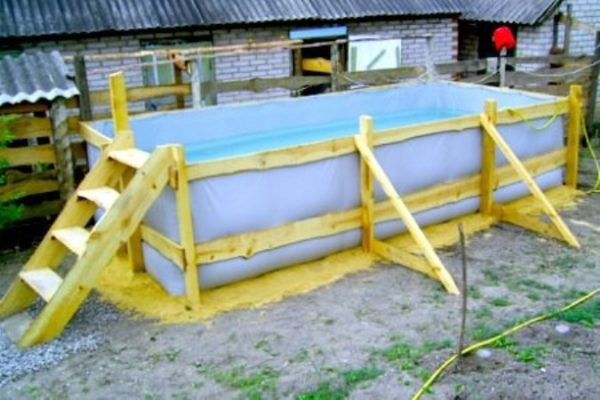 Comment faire une piscine de vos propres mains: instructions étape par étape pour la construction