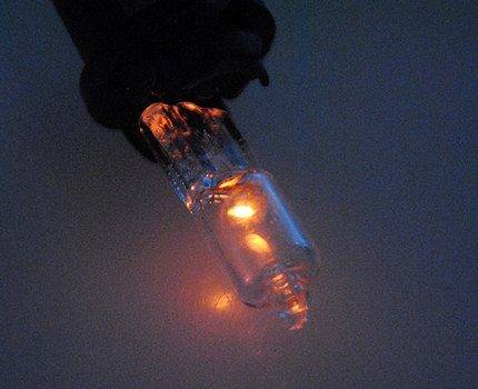 Lampes halogènes: appareil, variétés, nuances de choix + revue des meilleurs fabricants