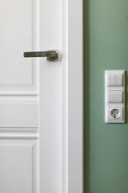 Exigences et caractéristiques de l'installation de prises et d'interrupteurs dans l'appartement