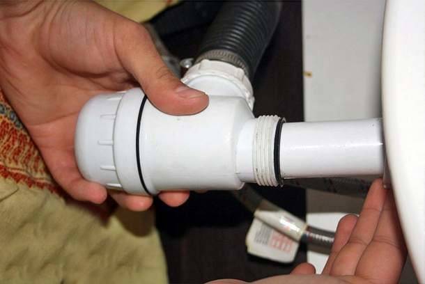 Comment assembler et installer un siphon d'évier dans la cuisine: instructions d'installation étape par étape