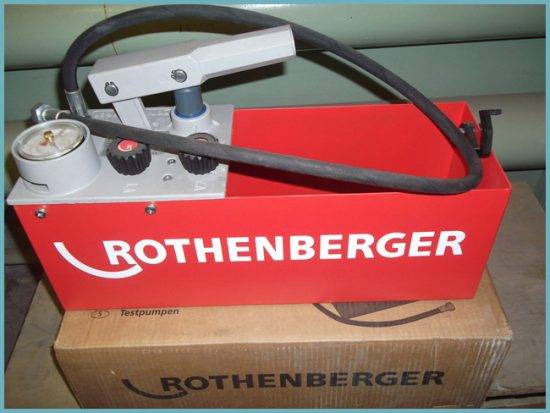 Remplir le système de chauffage de liquide de refroidissement: comment remplir d'eau ou d'antigel