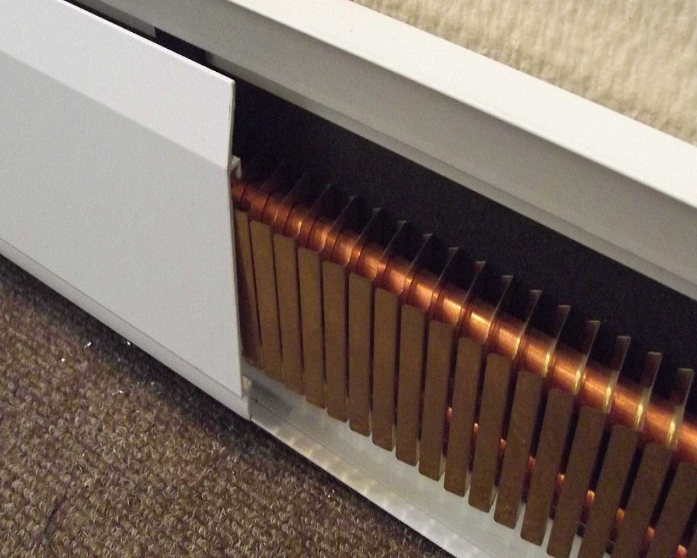 Quel est le meilleur chauffage au sol ou plinthe chaude - les avantages et les inconvénients de chaque type de chauffage