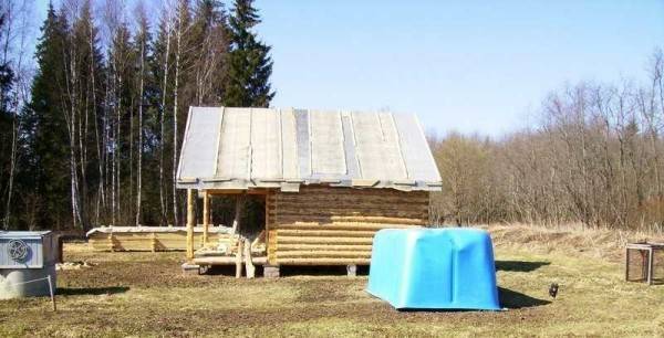 Comment faire une piscine dans le pays de vos propres mains: les meilleures options et master classes