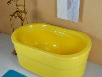 Insert acrylique (liner) dans la salle de bain: une description de la technologie d'installation