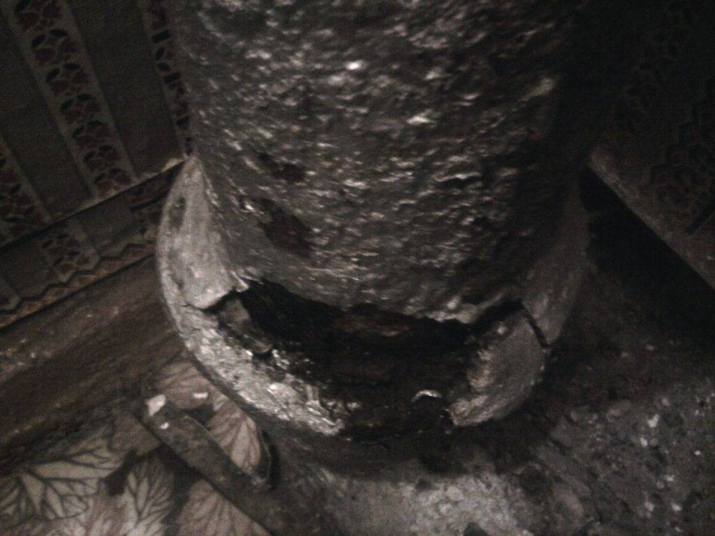 Comment se débarrasser rapidement et efficacement d'une odeur désagréable des égouts