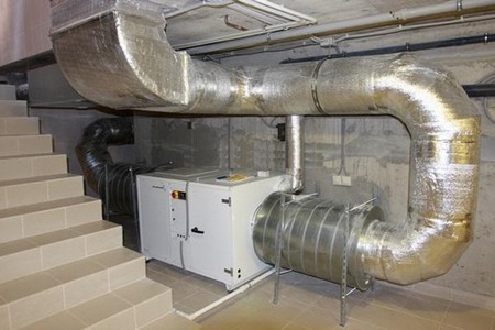 Déshumidificateurs pour piscines : comment choisir et calculer le déshumidificateur optimal