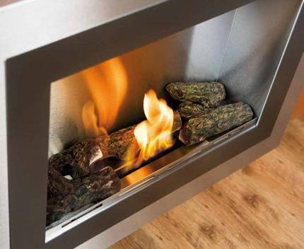 Biocarburant pour une cheminée: types de biocarburant, ses propriétés + comment choisir et comment le faire soi-même