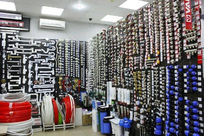 Installer un siphon sur une baignoire: comment assembler et installer correctement un siphon