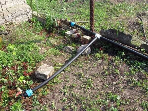 Approvisionnement en eau d'été à partir d'un puits: les meilleures options et schémas de construction