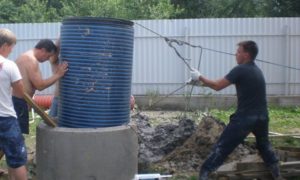 Approfondir un puits de vos propres mains: un aperçu des meilleures méthodes pour "creuser" jusqu'à l'aquifère