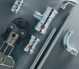 Raccordement et installation de tuyaux métal-plastique. outils