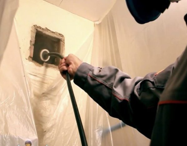 Comment se débarrasser du tirage inversé dans la ventilation d'un immeuble: causes des problèmes