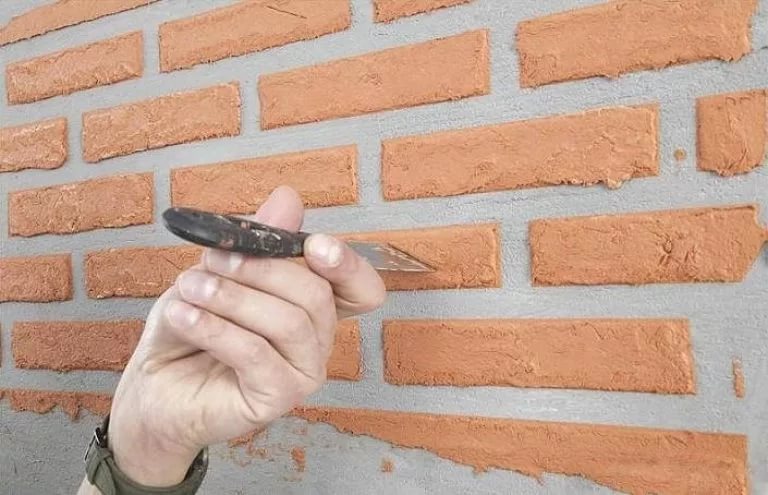 Imitation de brique pour la décoration intérieure: panneaux, carreaux, options de bricolage intéressantes