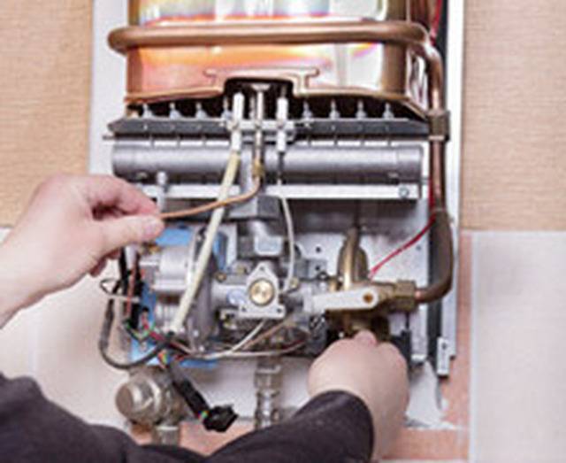 Comment nettoyer un geyser: méthodes d'entretien à faire soi-même