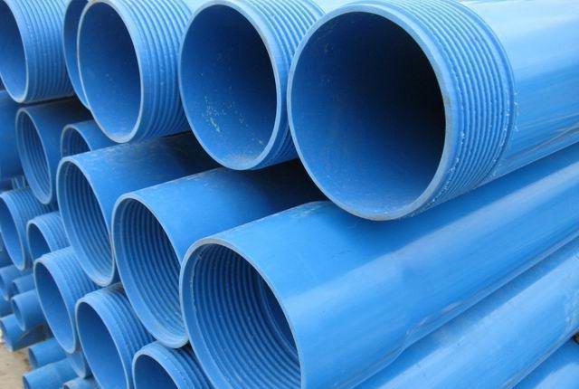 Quels tuyaux pour un puits sur une colline sont préférables d'utiliser