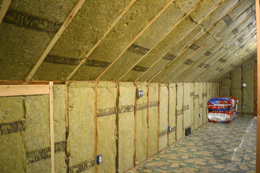 Isolation d'un toit mansardé : un guide étape par étape pour isoler les combles d'une maison privée