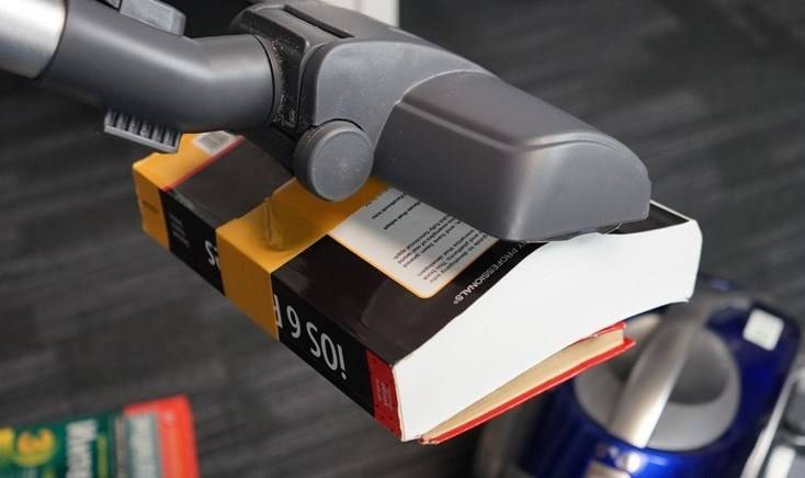 Quelle entreprise d'aspirateurs est préférable de choisir pour la maison : quelle est la différence entre les marques populaires ?