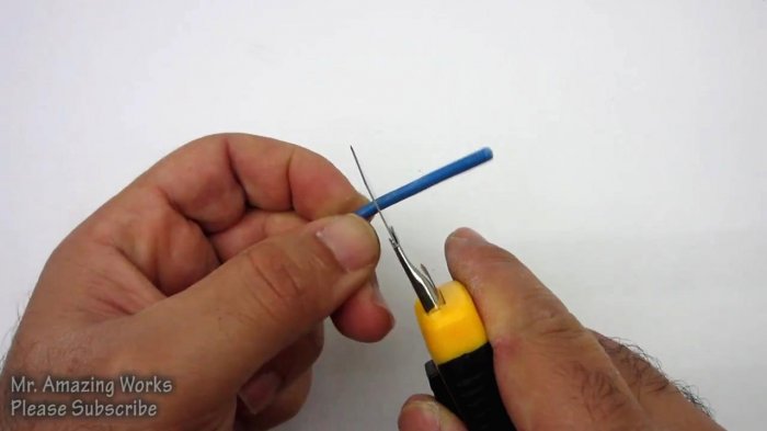 Façons de connecter les fils. torsion, soudure, soudage, sertissage de fil et autres méthodes de connexion.