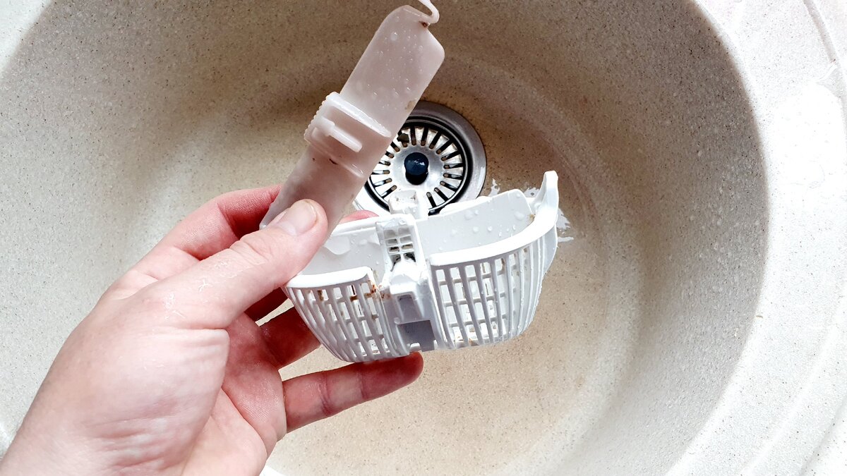 Comment nettoyer la machine à laver de la saleté à l'intérieur: méthodes et moyens de nettoyer la machine