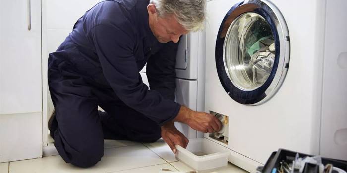 Comment ouvrir une machine à laver si elle est verrouillée : un guide de réparation