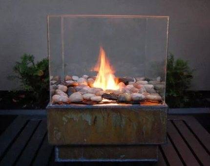 Comment choisir le combustible pour une cheminée bio: un aperçu comparatif des types de combustible + analyse des marques populaires