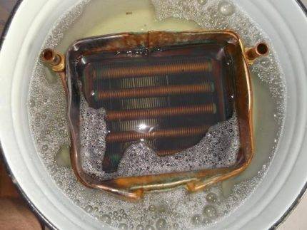 Le geyser ne s'allume pas lorsque l'eau est ouverte: que faire