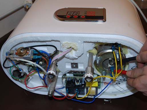 Comment changer l'élément chauffant du chauffe-eau - instructions de réparation