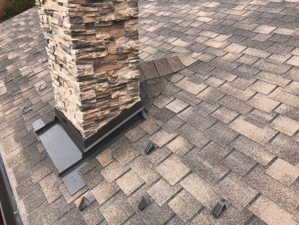 Ventilation du toit à partir de tuiles souples: conception et agencement de toits souples