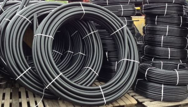 Quels tuyaux sont les mieux utilisés pour les eaux usées extérieures: un aperçu comparatif des options