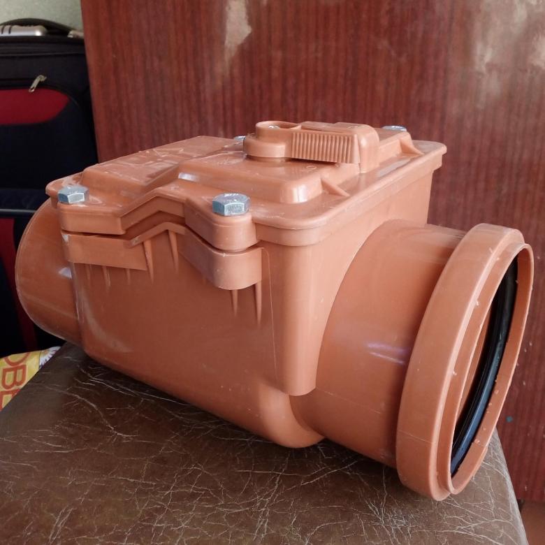 Clapet anti-retour pour égouts: dispositif et principe de fonctionnement d'un clapet anti-retour d'égout