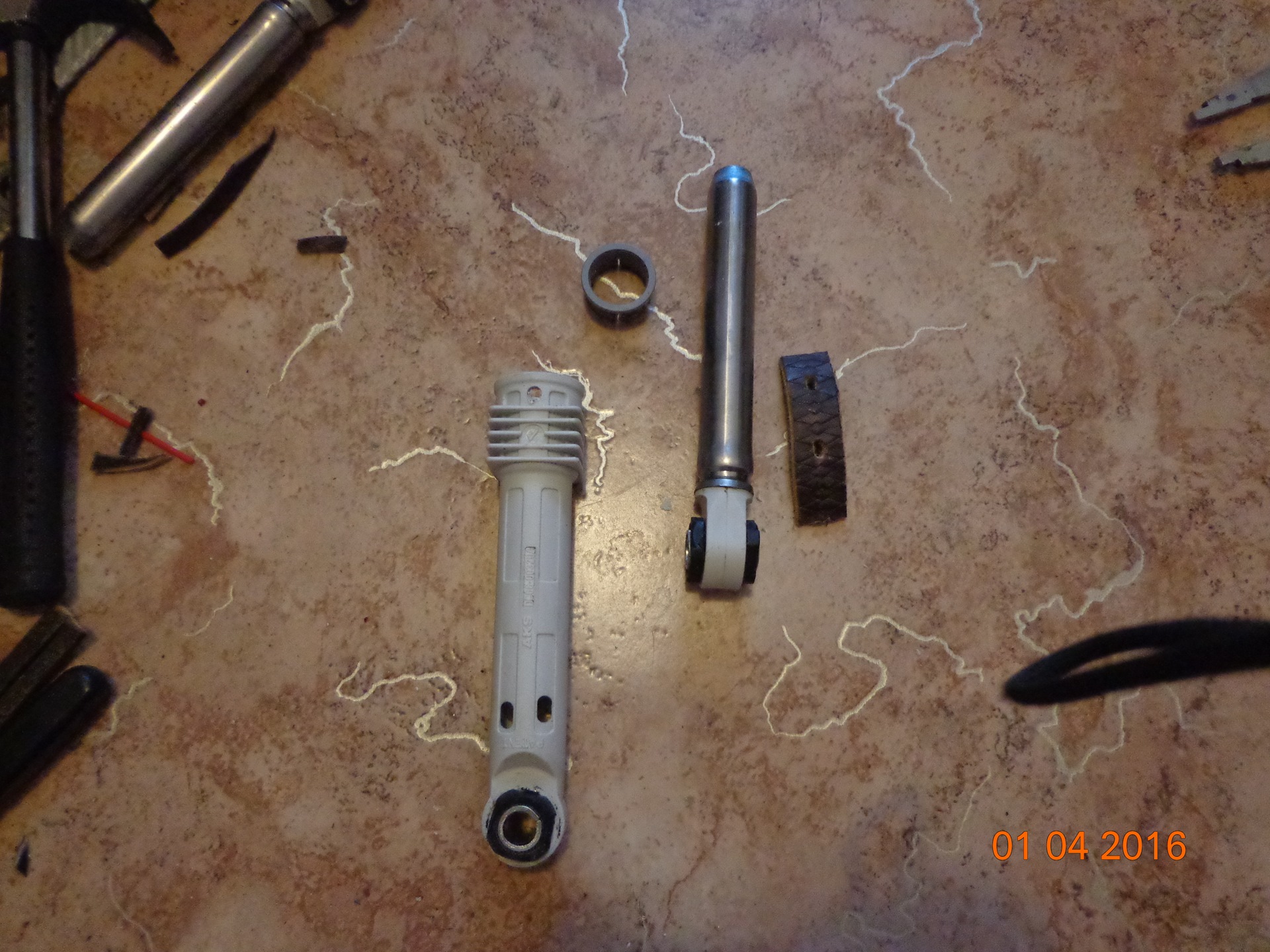 Comment démonter une machine à laver en utilisant des modèles de différentes marques comme exemple