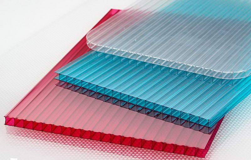 Matériaux et fabrication d'une cheminée pour cheminée