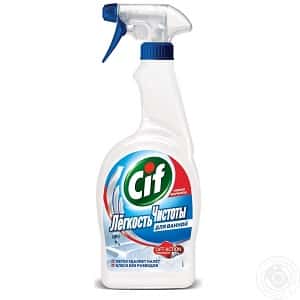 Choisir des produits nettoyants pour baignoires en acrylique : un bilan comparatif