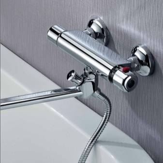 Comment choisir un robinet de salle de bain avec douche: types, caractéristiques + note du fabricant